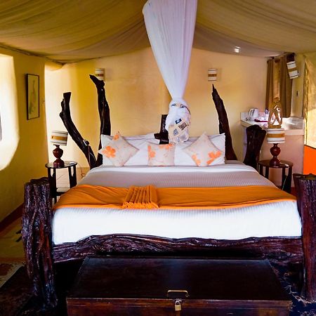 Crater Lake Tented Camp And Game Sanctuary Naivasha Exterior photo