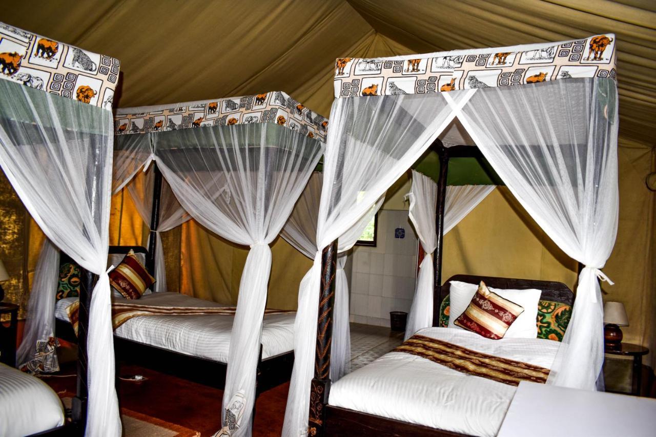 Crater Lake Tented Camp And Game Sanctuary Naivasha Exterior photo