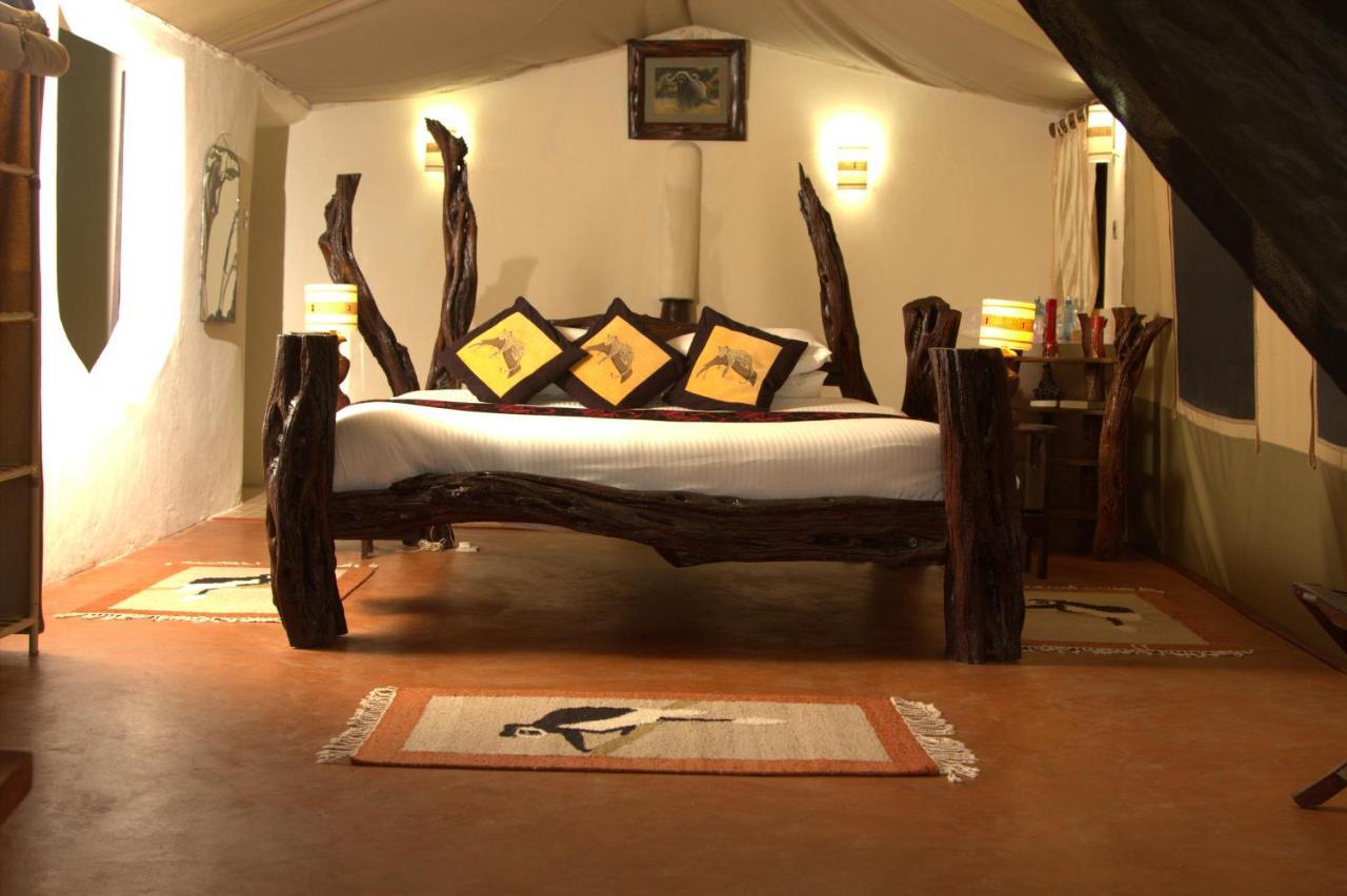 Crater Lake Tented Camp And Game Sanctuary Naivasha Exterior photo