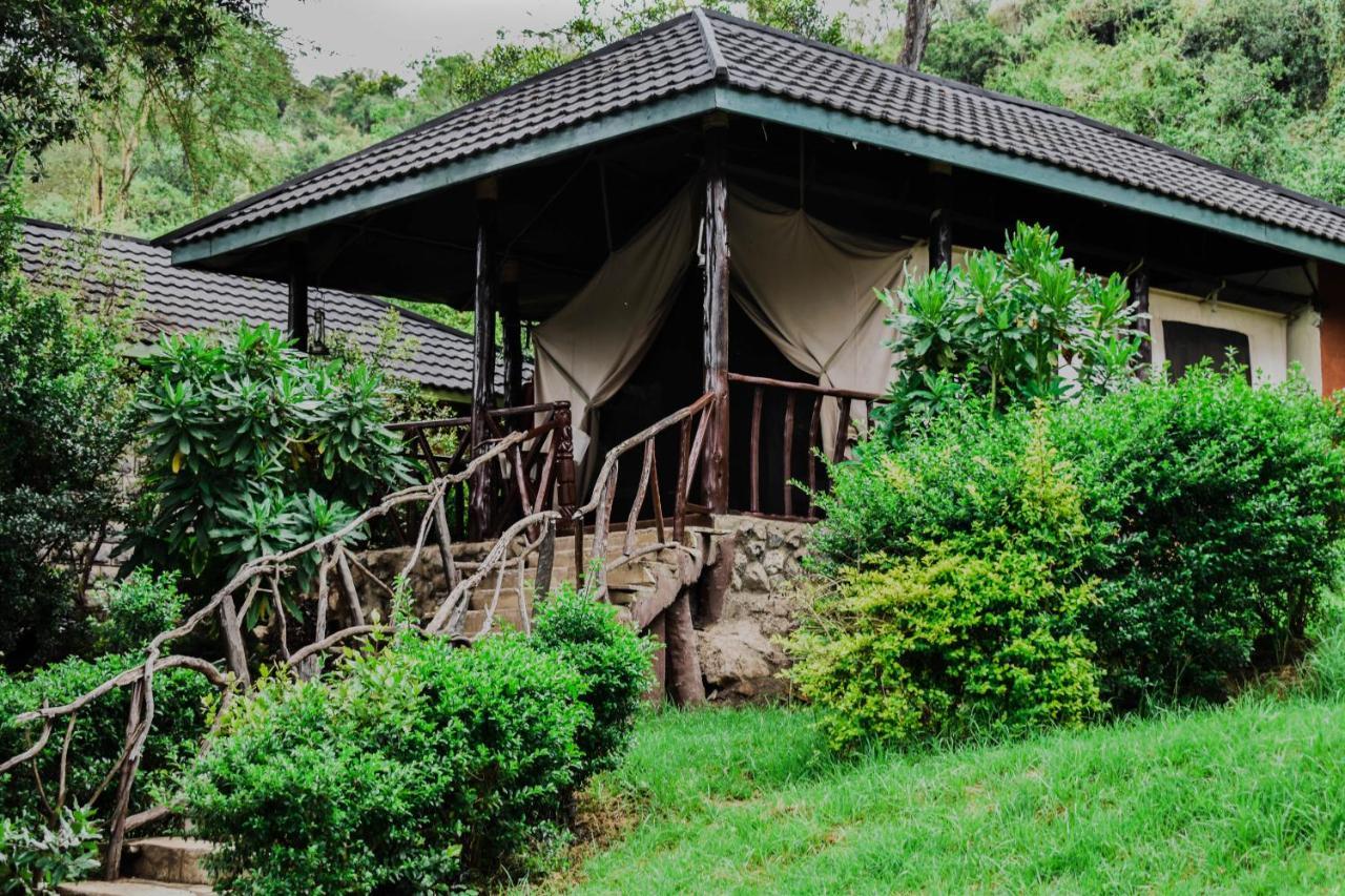 Crater Lake Tented Camp And Game Sanctuary Naivasha Exterior photo